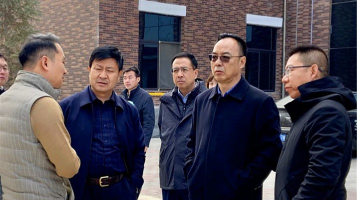 杨宇宏总经理赴武威考察调研项目
